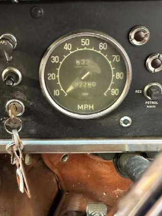 Foto 7 di 10: ROVER 90 berlina      