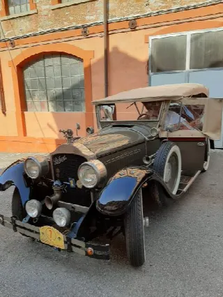 Foto 7 di 15: PACKARD TORPEDO 