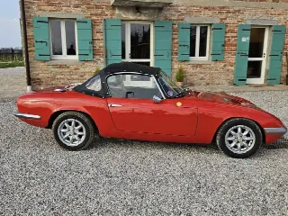 Foto 4 di 24: LOTUS Elan S2 