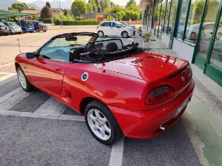 Foto 4 di 7: MG TF MK1 Prima serie, motore serie K (Lotus Elise).