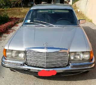 Foto 9 di 9: MERCEDES-BENZ SEL 450 