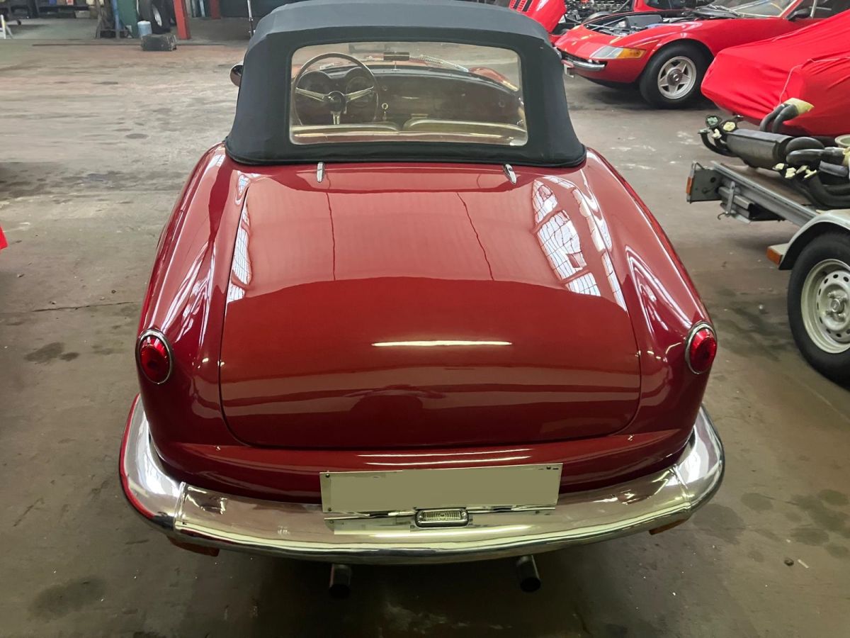 Un rarissima Lancia Aurelia B24 S sarà esposta nello stand OldCar24 alla Fiera di Milano Autoclassica