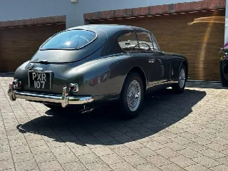 Foto 5 di 5: ASTON MARTIN DB2/4 (1953-1959) Coupe 