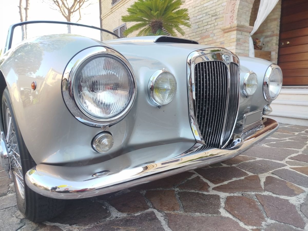 Lancia Aurelia B24 Convertibile sarà protagonista dello stand oldCar24 alla Fiera Auto e Moto d'Epoca Bologna 2025, trattasi di un esemplare unico