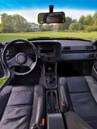 Foto 5 di 10: VOLVO 480 ES    