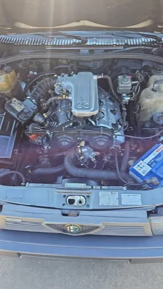 Foto 4 di 4: ALFA ROMEO 75  3000 v6 america 