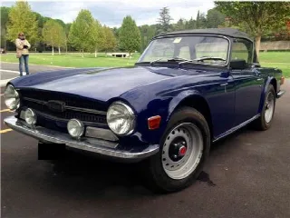 Foto 2 di 7: TRIUMPH TR6 PI 