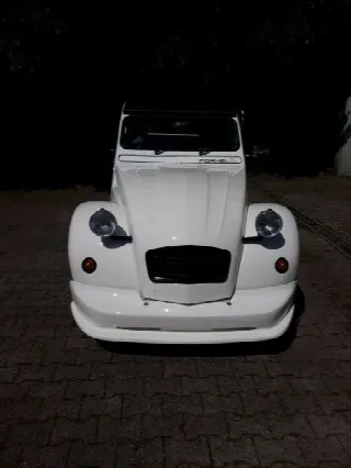 Foto 6 di 7: CITROEN 2 CV restauriert und sehr selten!  