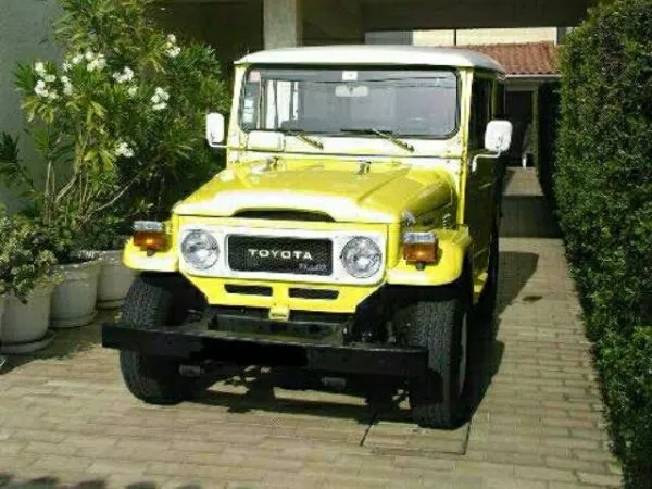 TOYOTA Land Cruiser BJ40