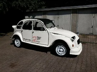 Foto 7 di 7: CITROEN 2 CV restauriert und sehr selten!  