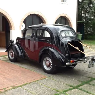 Foto 2 di 4: FORD Anglia E494 