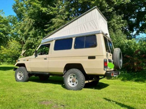 TOYOTA Land Cruiser  