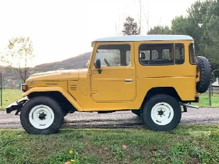 Foto 2 di 6: TOYOTA Land Cruiser  bj