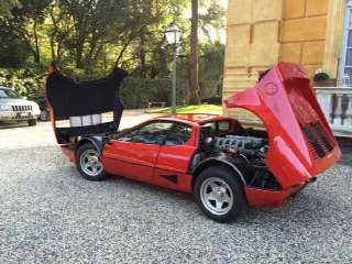 Foto 3 di 6: FERRARI 512(1976-1996) BBi 