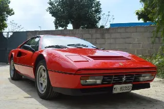 Foto 1 di 6: FERRARI 328(1985-1989) GTB