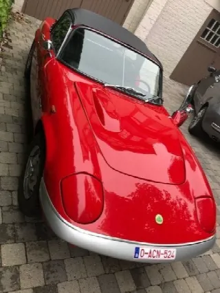 Foto 2 di 3: LOTUS Elan S4  
