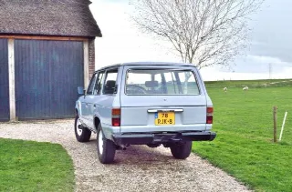 Foto 2 di 5: TOYOTA Land Cruiser HJ60    