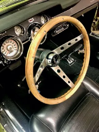 Foto 7 di 10: FORD Mustang 67  