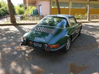 Foto 6 di 7: PORSCHE 911 E Coupe   