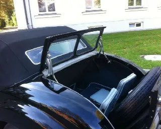 Foto 4 di 7: TRIUMPH Roadster 1800 Englisches Cabrio 1948   