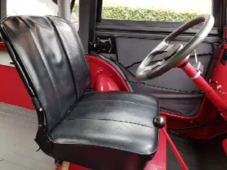 Foto 3 di 6: JEEP CJ 5 