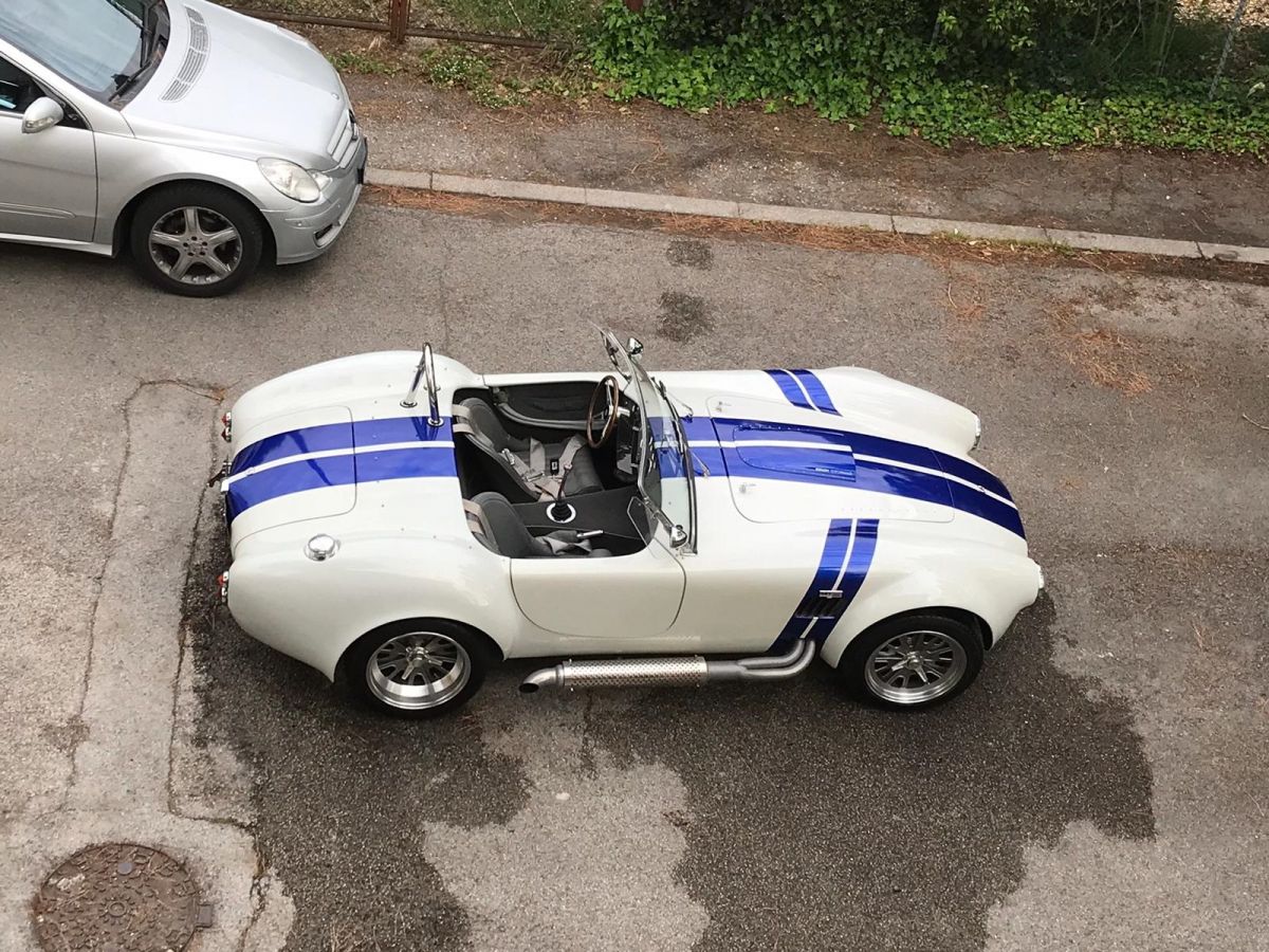 AC Cobra    