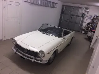 Foto 4 di 7: FIAT Spider Europa 