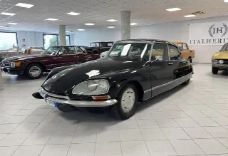 Foto 1 di 27: CITROEN DS 21 Prestige Chapron  