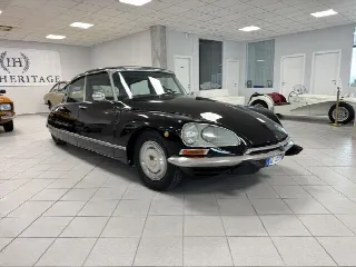 Foto 3 di 27: CITROEN DS 21 Prestige Chapron  