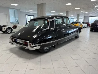 Foto 6 di 27: CITROEN DS 21 Prestige Chapron  