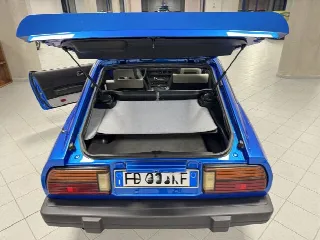 Foto 27 di 30: NISSAN 280ZX Datsun Targa 2+2 