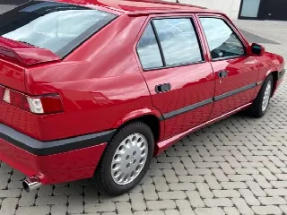 Foto 2 di 11: ALFA ROMEO Tipo 33  