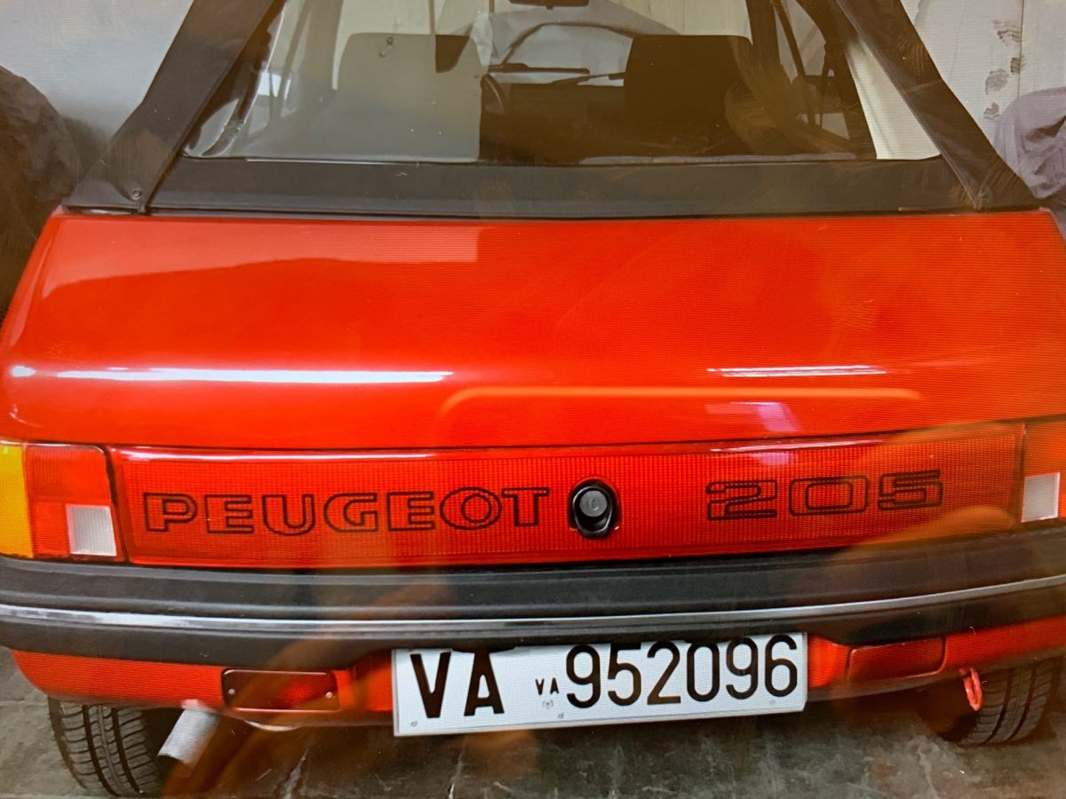 PEUGEOT 205 cabrio   