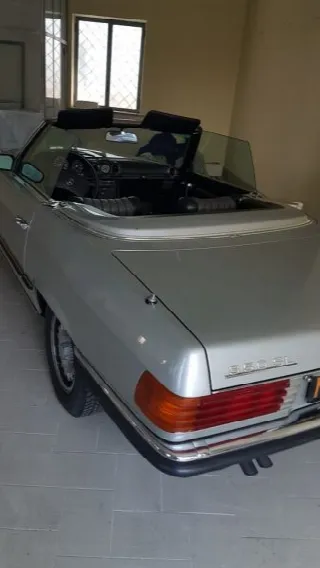 Foto 3 di 9: MERCEDES-BENZ SL Pagoda (1963-1971) sl 350 