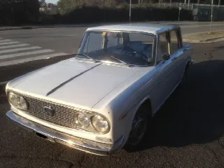Foto 1 di 8: LANCIA Fulvia Berlina 2^ serie 5 marce 1.3 