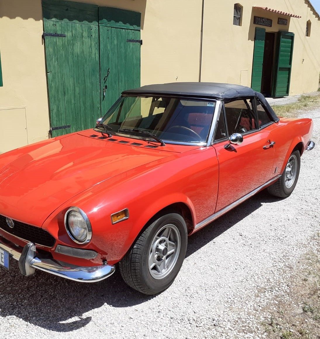 FIAT 124 Spider 