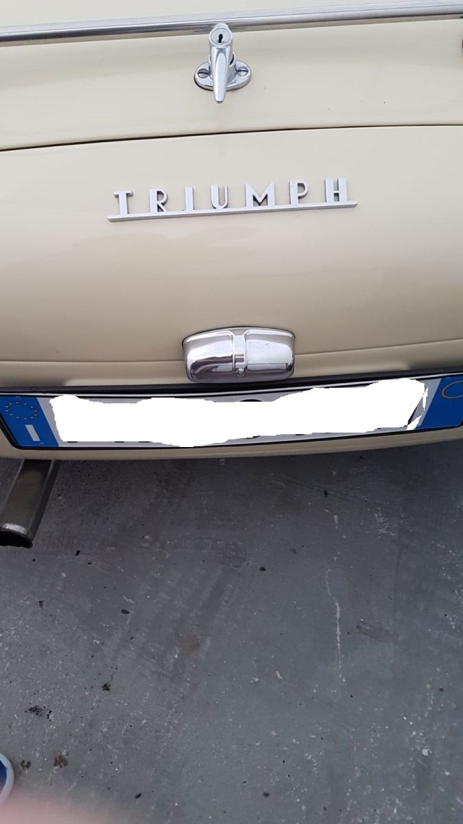 TRIUMPH TR3  