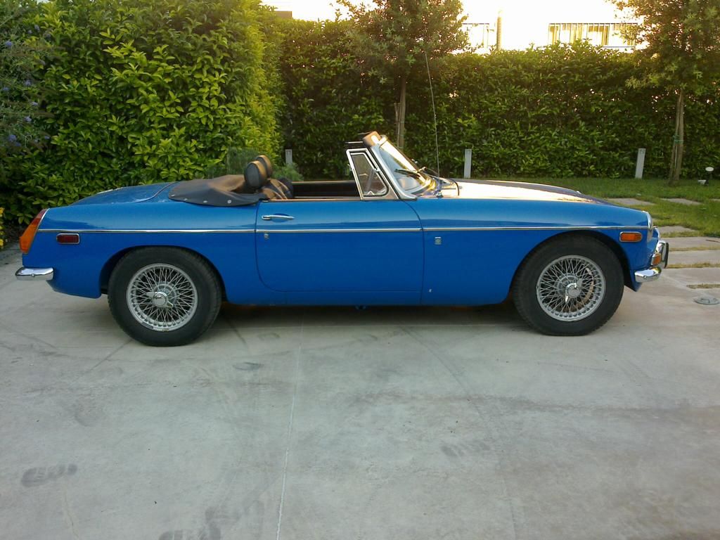 MG B Spider 