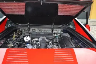 Foto 1 di 7: FERRARI Mondial(1985-1995) 8 F108 