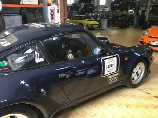 Foto 3 di 6: PORSCHE 911   