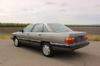 Foto 2 di 6: AUDI 100  