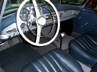Foto 4 di 7: MERCEDES-BENZ SL190(1955-1963) 
