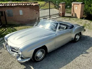 Foto 5 di 7: MERCEDES-BENZ SL190(1955-1963) 