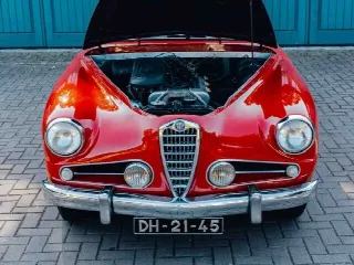 Foto 5 di 10: ALFA ROMEO 1900 SS 