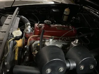 Foto 10 di 11: MG B 1800