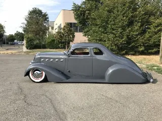 Foto 2 di 5: GRAHAM Hot Rod Full Kustom
