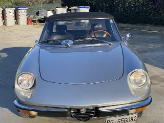 Foto 3 di 5: ALFA ROMEO 1300 duetto spider 