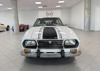 Foto 2 di 23: LANCIA Fulvia 1.6 Sport Zagato 