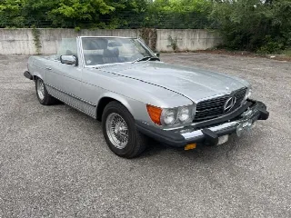 Foto 3 di 7: MERCEDES-BENZ SL(1971-1989) 450SL   