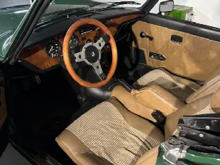 Foto 4 di 8: TRIUMPH Spitfire 
